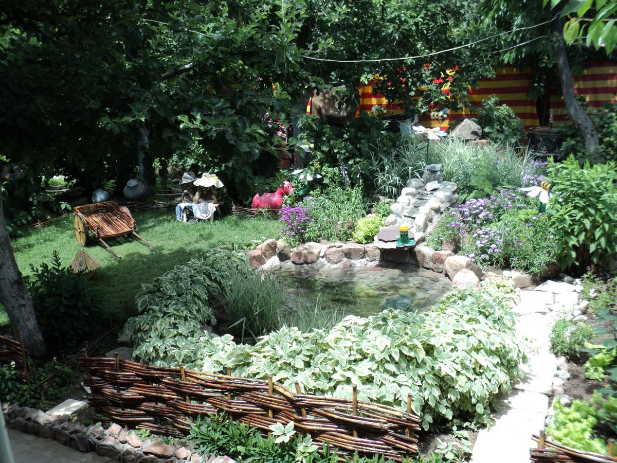 Olga Guest House Cholpon-Ata Kültér fotó